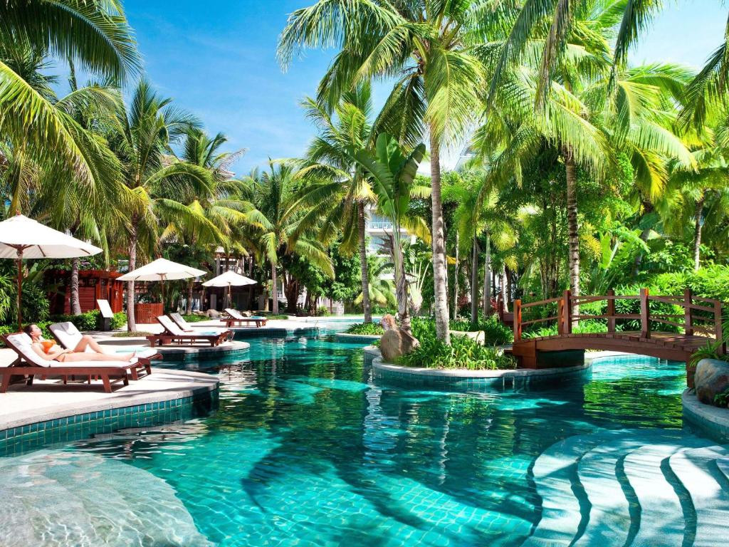 Swissotel & Grand Mercure Sanya Yalong Bay 5*