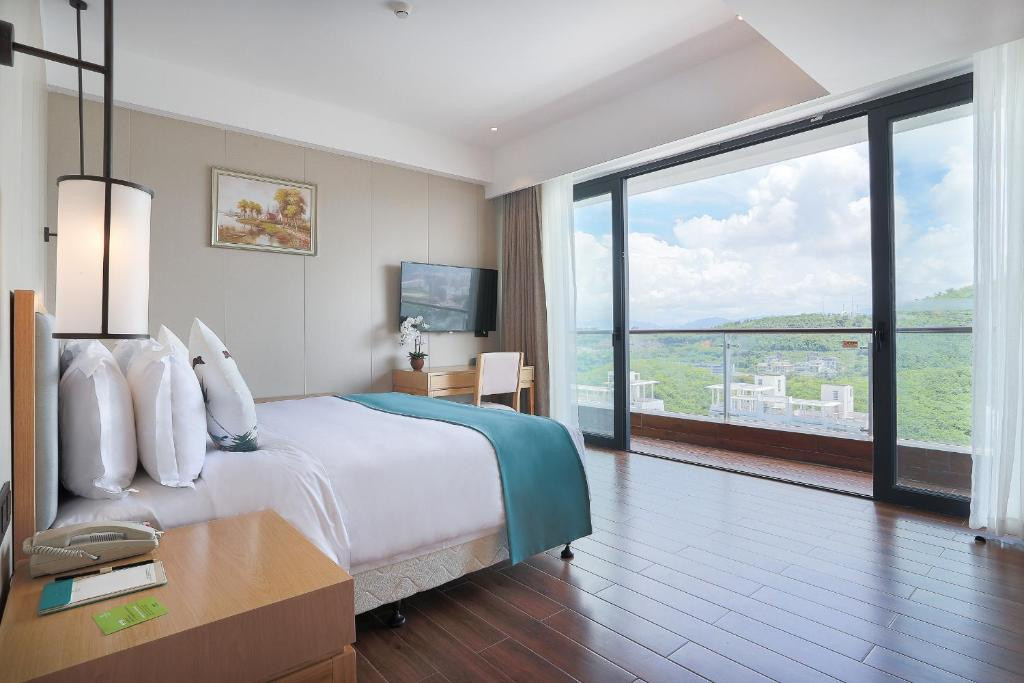 Dadonghai Hotel Sanya 5*