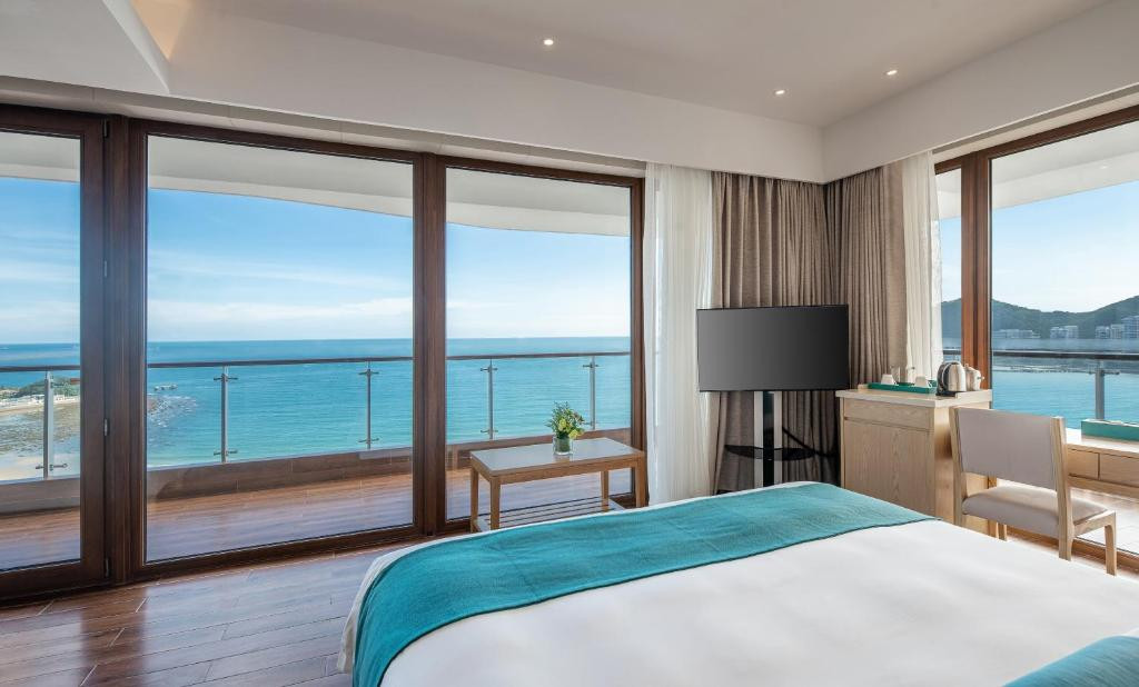 Dadonghai Hotel Sanya 5*