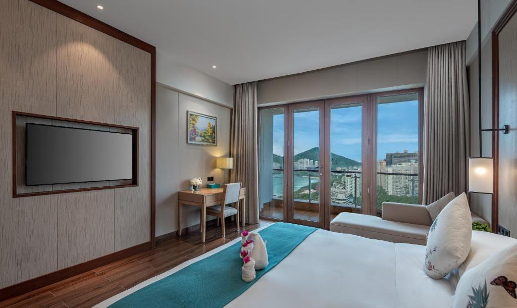 Dadonghai Hotel Sanya 5*