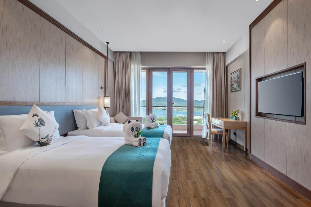 Dadonghai Hotel Sanya 5*