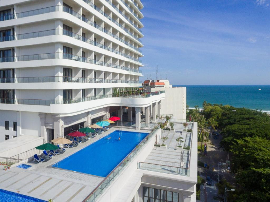 Dadonghai Hotel Sanya 5*