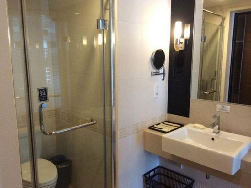Golden Sunshine Hotspring Resort 5*