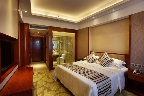 Hyton Hotel Sanya 4*