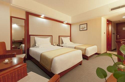 Hyton Hotel Sanya 4*