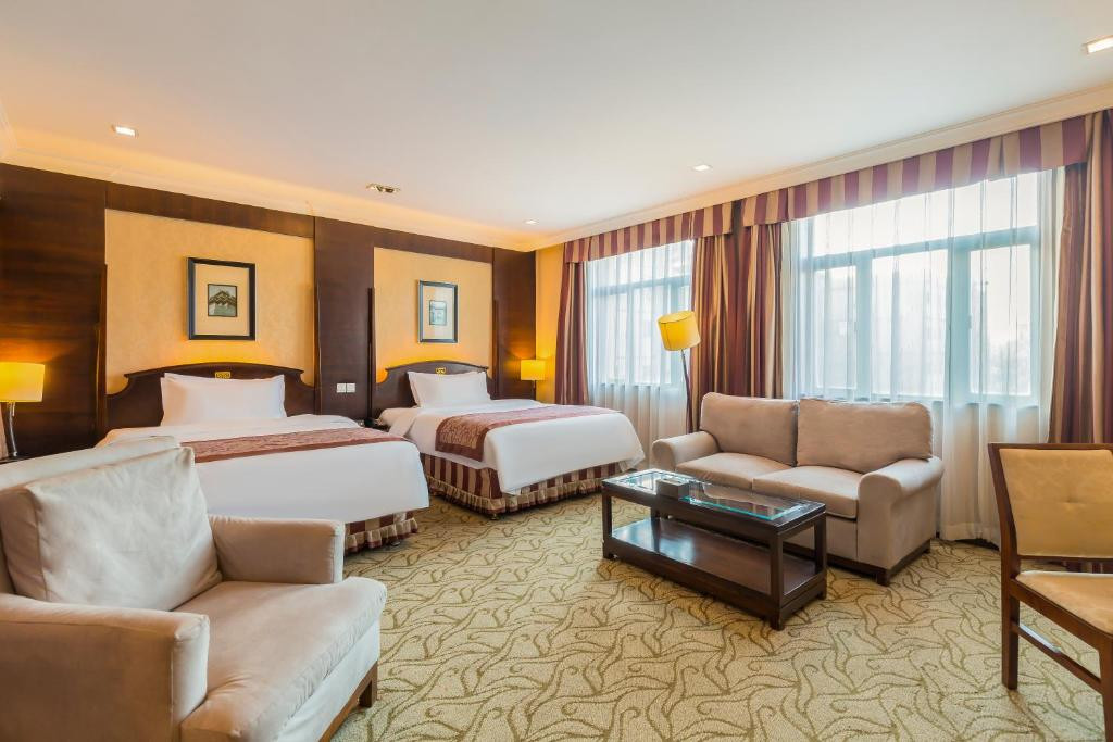 Jianguo Hotspring 3*