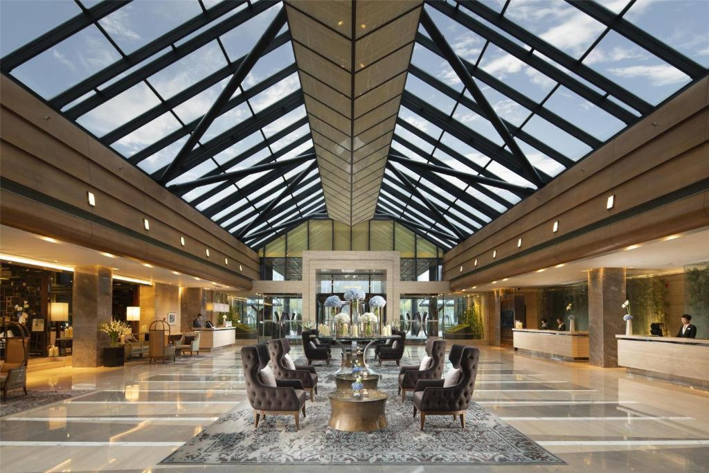 Kempinski Hotel Beijing Yansha Center 5*