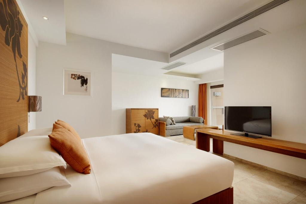 Mangrove Tree Resort World 5*