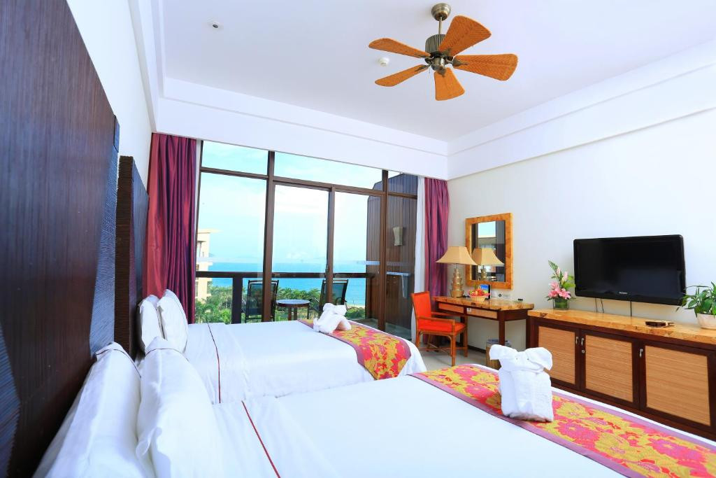 Mangrove Tree Resort Yalong Bay 5*
