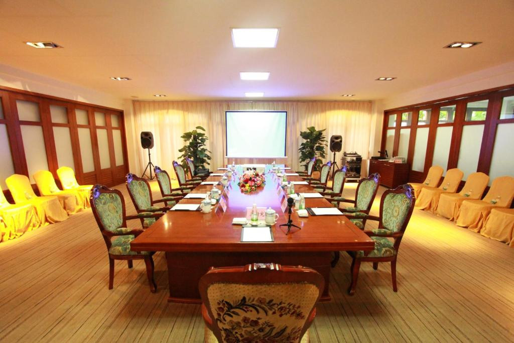 Ocean Sonic Resort 5*