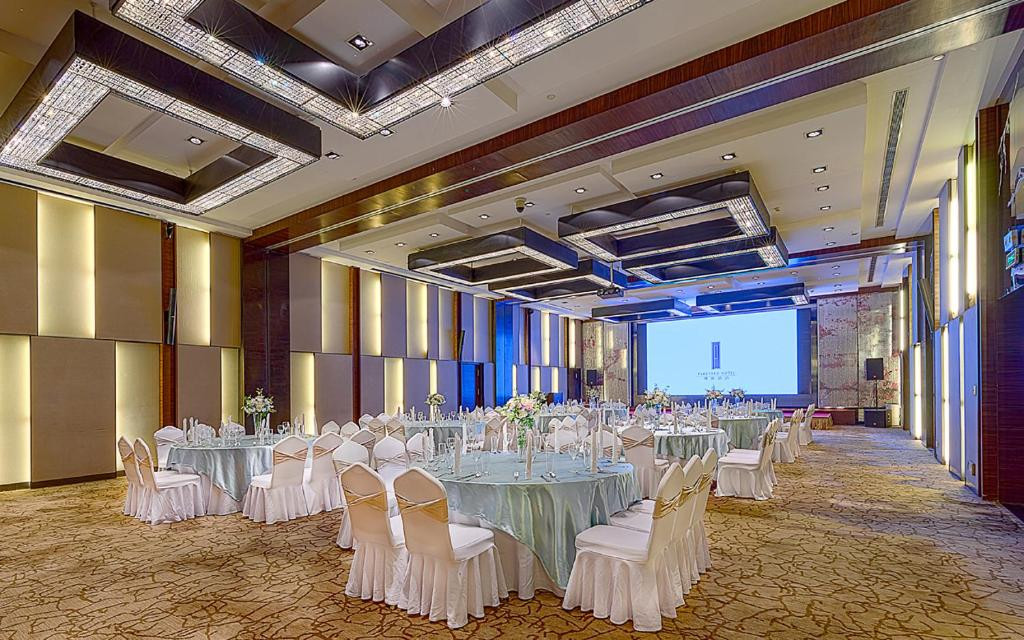 Parkyard Hotel Shanghai 5*