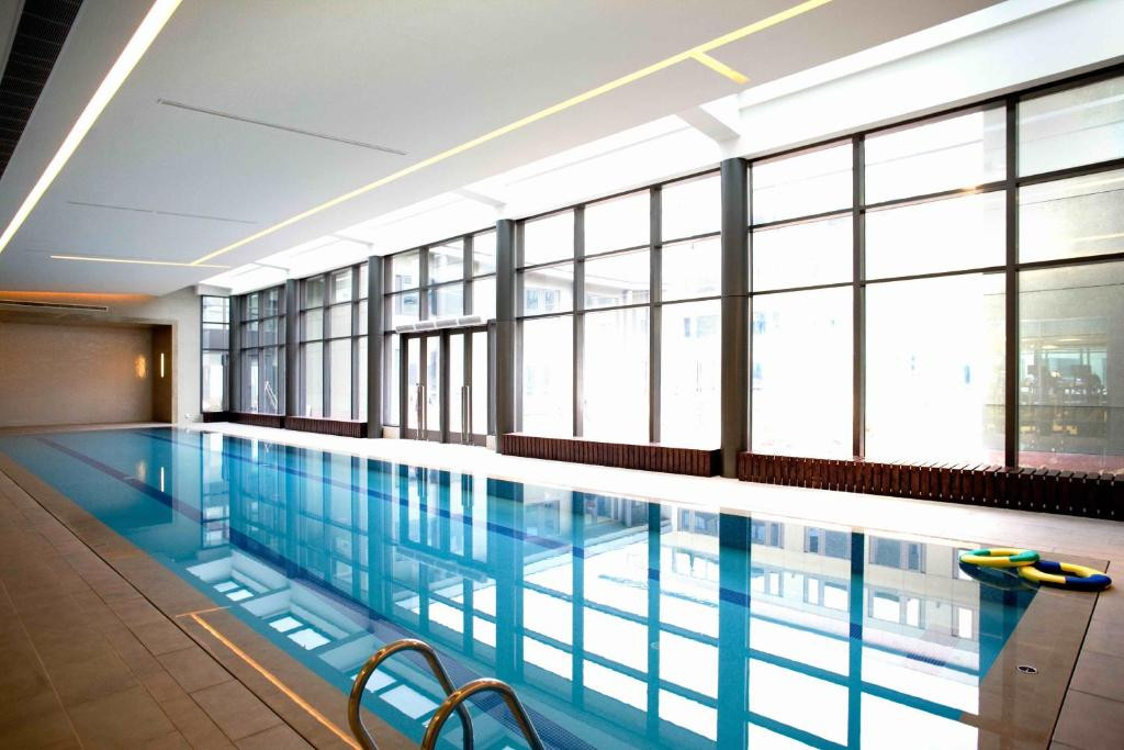 Parkyard Hotel Shanghai 5*