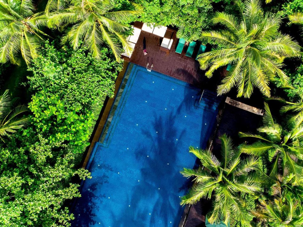 Pullman Ocean View Sanya Bay Resort & Spa 5*