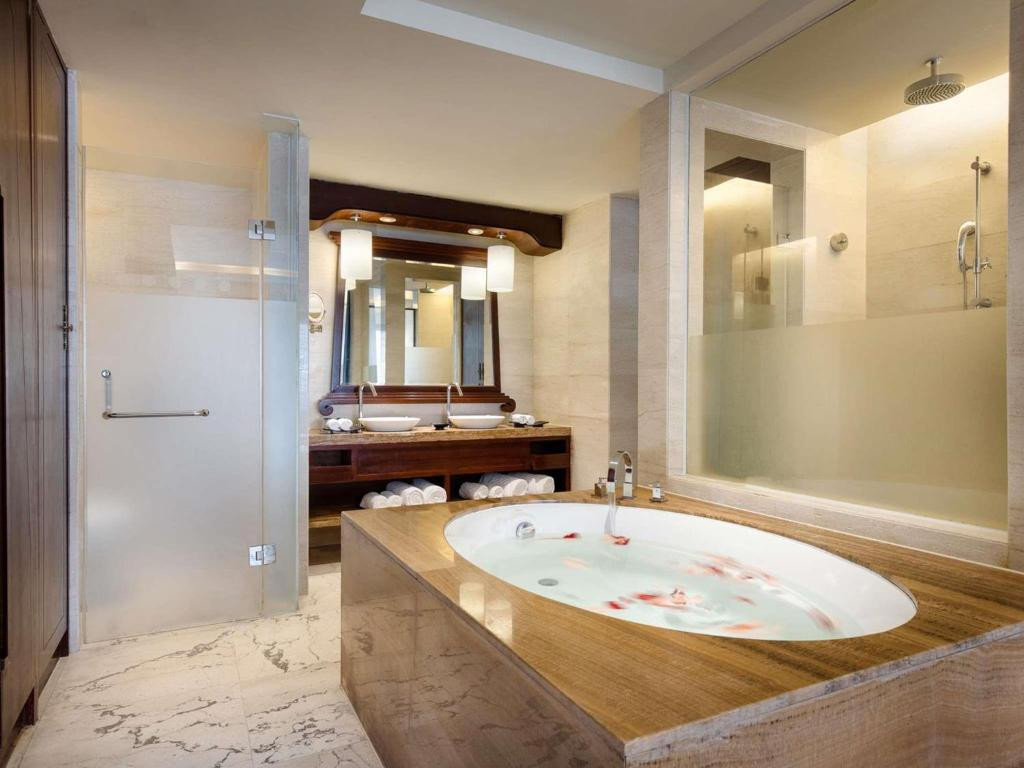 Pullman Sanya Yalong Bay Resort&Spa 5*