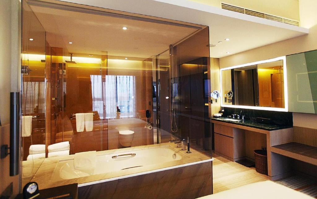Radisson Blu Shanghai Pudong Jinqiao 5*