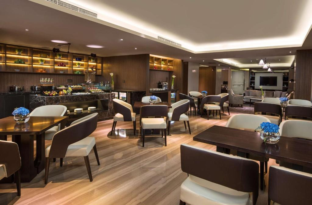 Radisson Blu Shanghai Pudong Jinqiao 5*