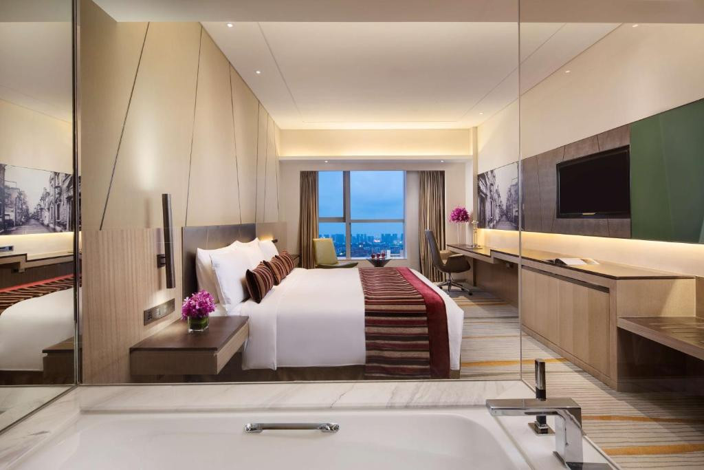 Radisson Blu Shanghai Pudong Jinqiao 5*