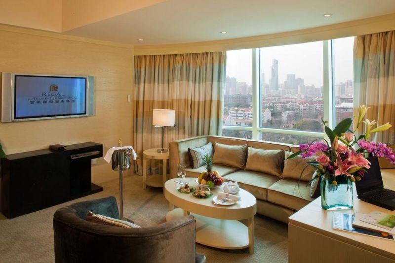 Regal East Asia International Hotel 5*