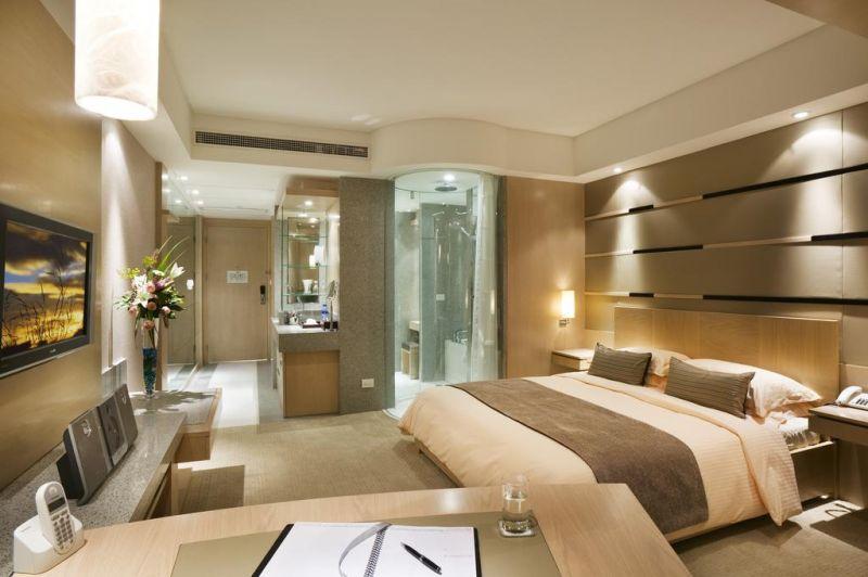 Regal East Asia International Hotel 5*