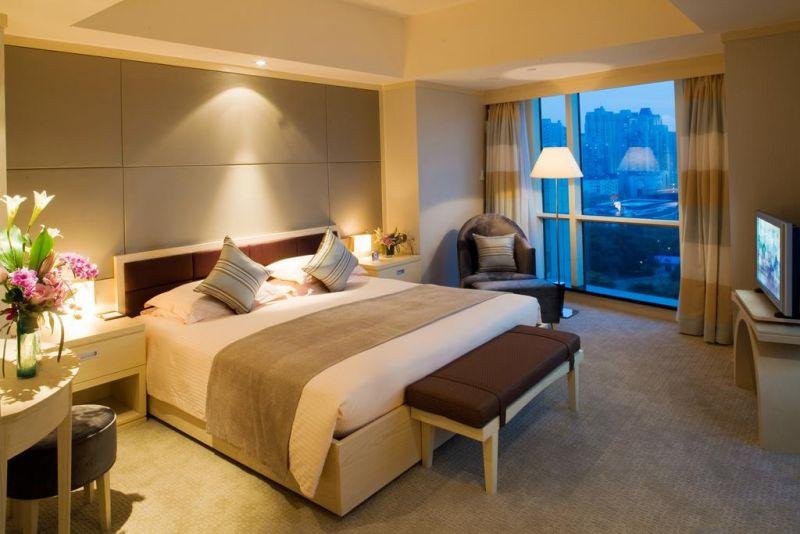 Regal East Asia International Hotel 5*