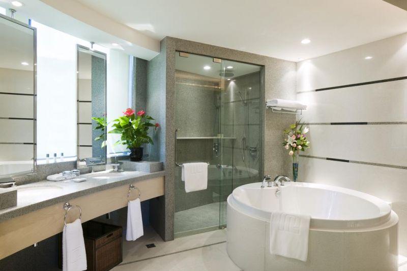 Regal East Asia International Hotel 5*