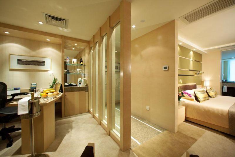 Regal East Asia International Hotel 5*