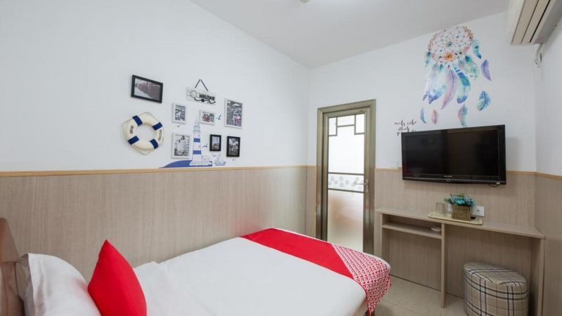 Sanya Oyo Express Hotel 2*