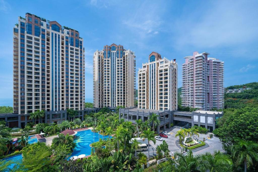 Sanya Shanghai Huating Boutique Resort Hotel 5*