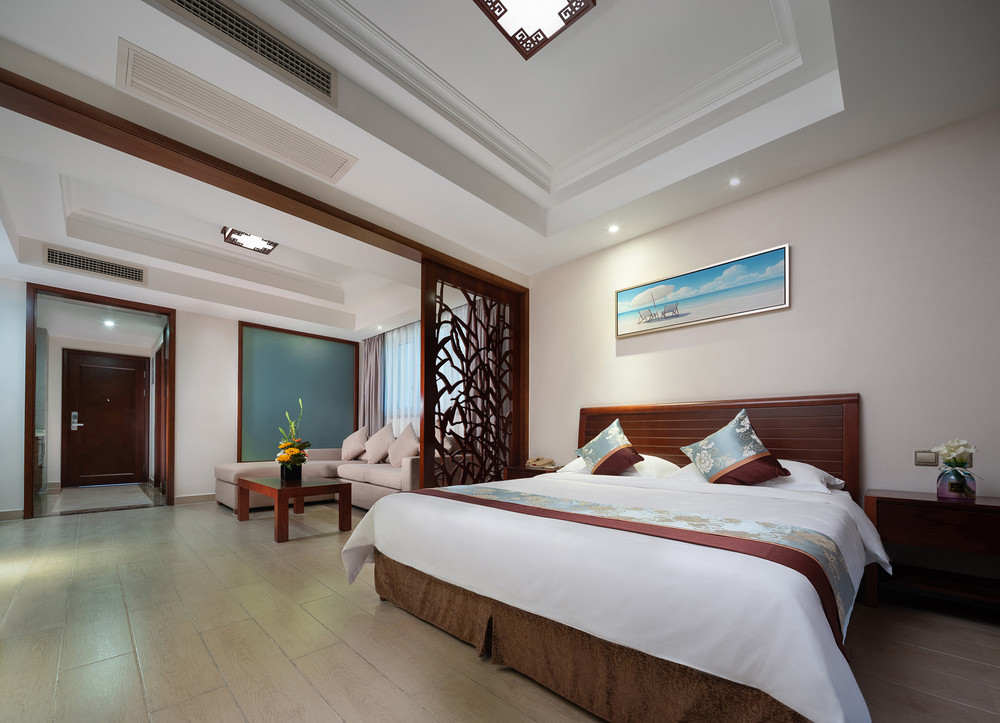 Sanya Shanghai Huating Boutique Resort Hotel 5*