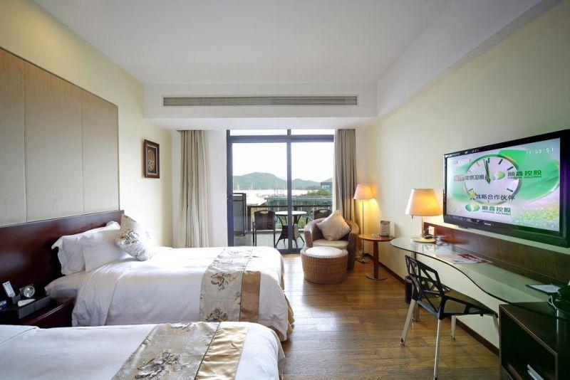 Serenity Coast Sanya Marina Hotel 5*