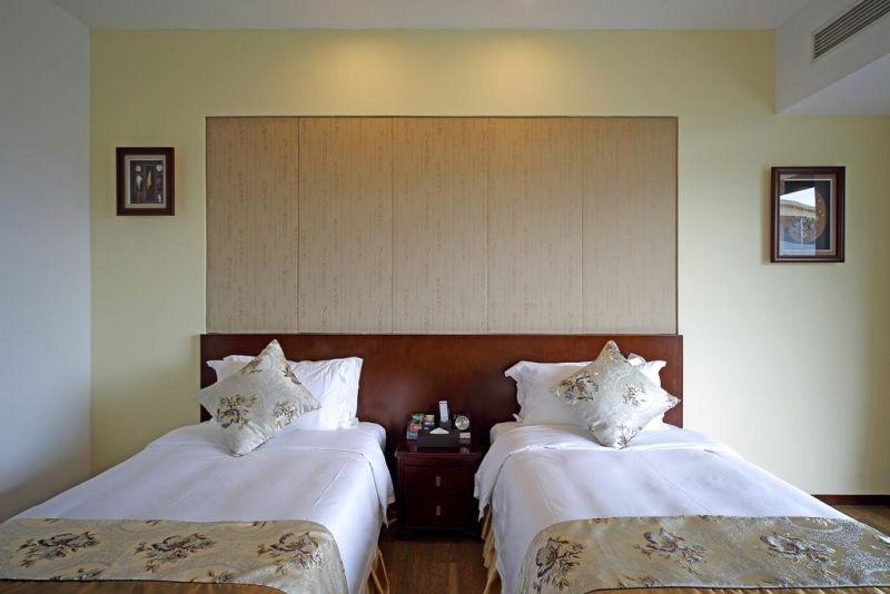 Serenity Coast Sanya Marina Hotel 5*