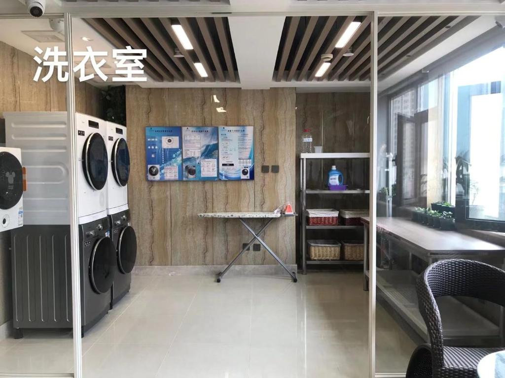 Sun Moon Lake Hotel Dalian 4*