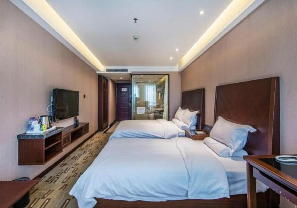 Sun Moon Lake Hotel Dalian 4*