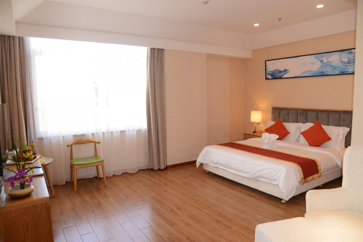 Sunshine Resort Intime Sanya Annex Building 3*