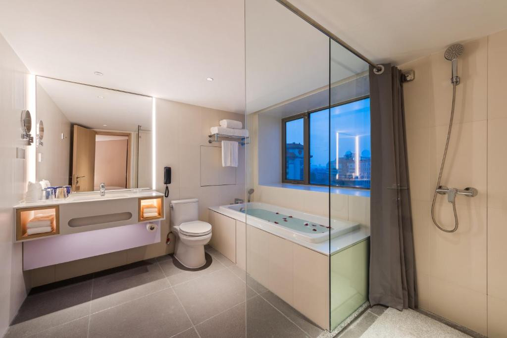 Sunworld Hotel Beijing 4*
