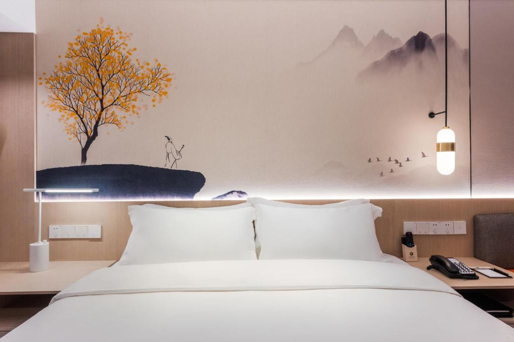 Sunworld Hotel Beijing 4*