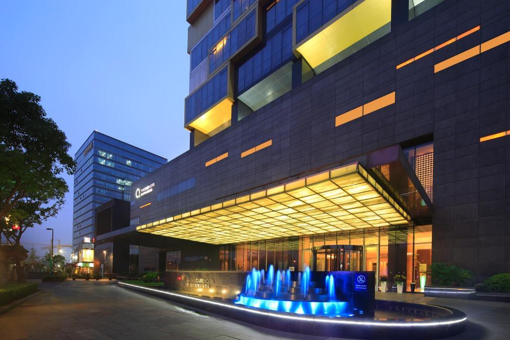 The Qube Pudong 4*