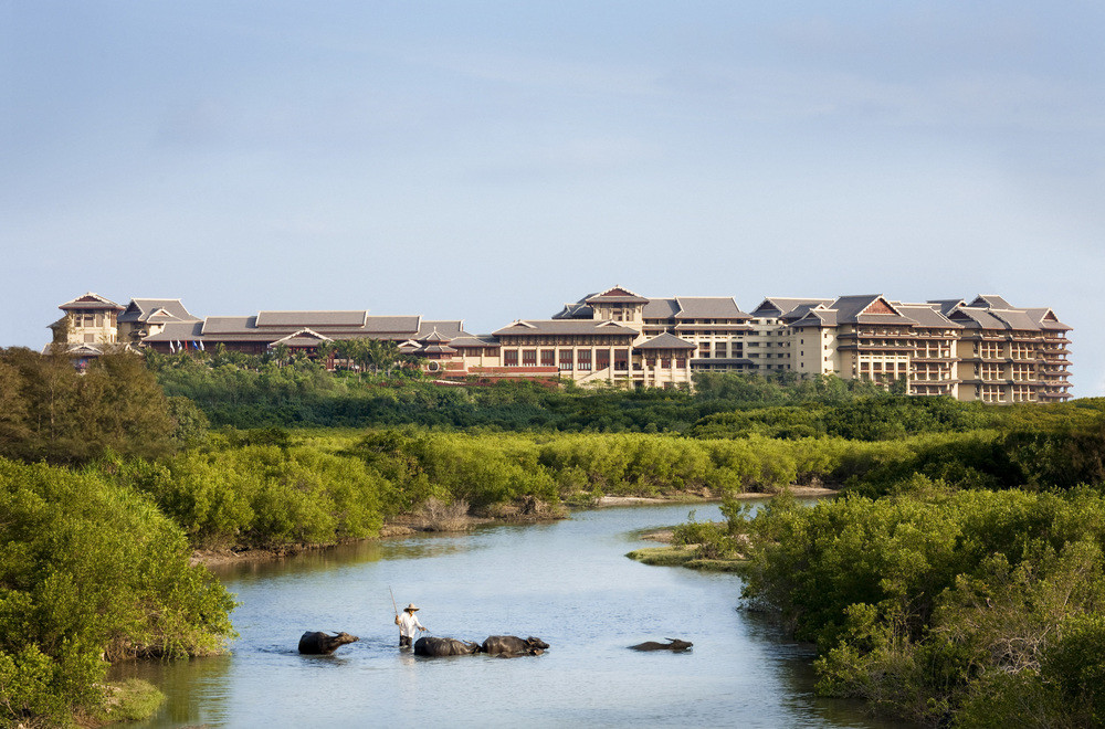 The Ritz-calrton Sanya Yalong Bay 5*