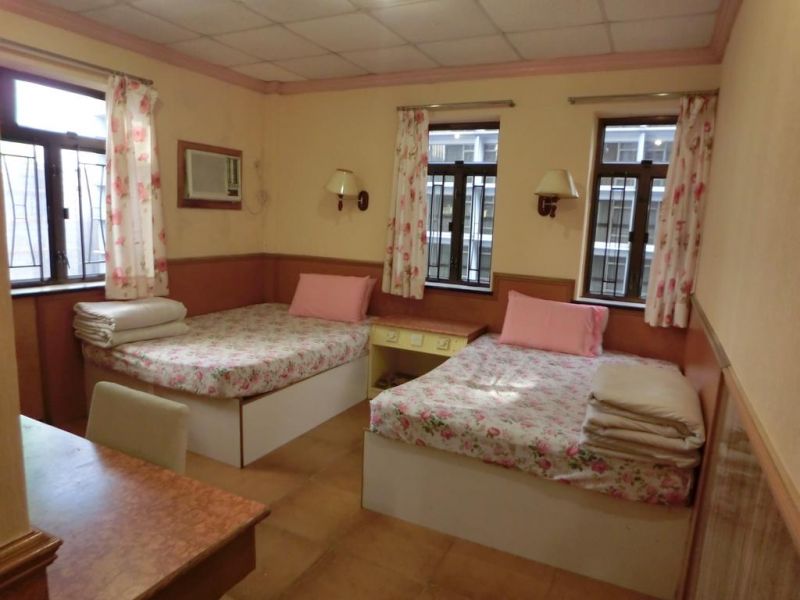 Usa Hostel 1*