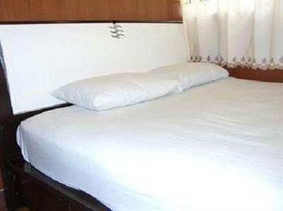 Usa Hostel 1*