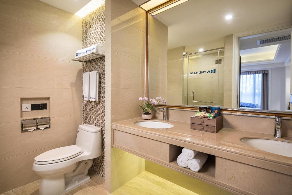 Wyndham Hainan Clearwater Bay Resort 5*