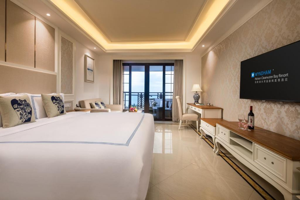 Wyndham Hainan Clearwater Bay Resort 5*