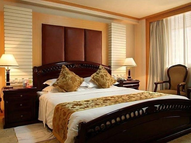 Xi An Tangcheng Hotel 3*