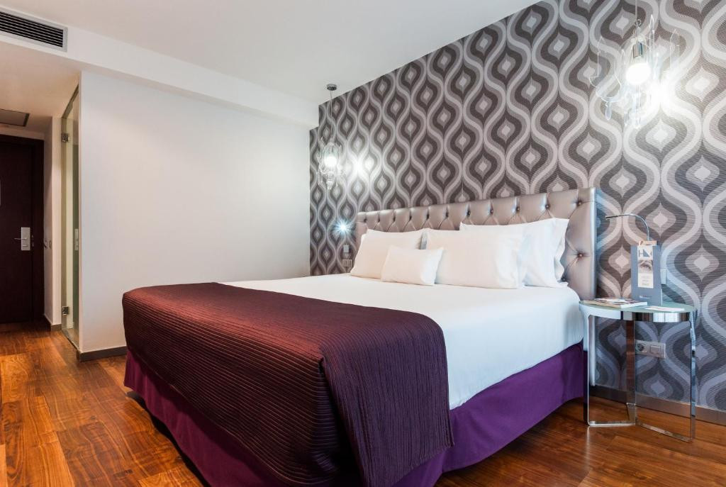 Ikonik Ramblas 4*