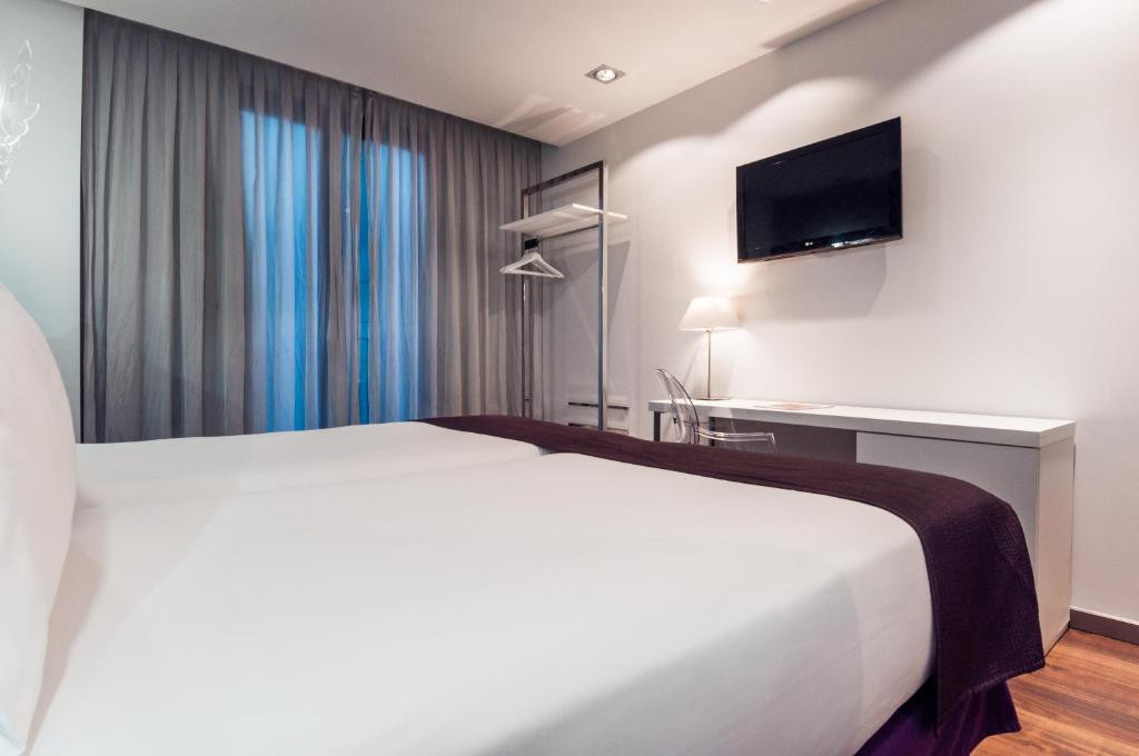 Ikonik Ramblas 4*