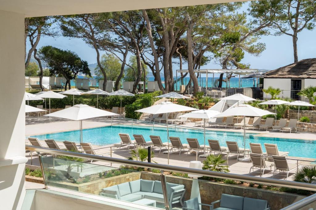 Iberostar Selection Playa De Muro Village (Ex. Iberostar Playa De Muro Village) 5*