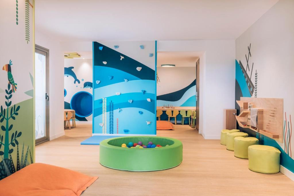 Iberostar Selection Playa De Muro Village (Ex. Iberostar Playa De Muro Village) 5*
