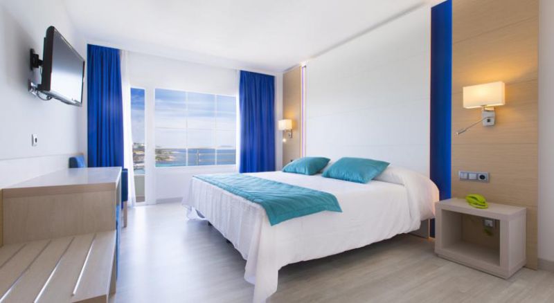Agua Beach 4*