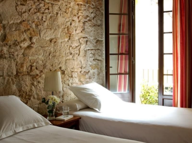 Ainb Las Ramblas-guardia Apartments 3*