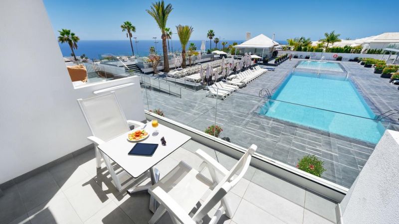 Apartamentos Lara 2*